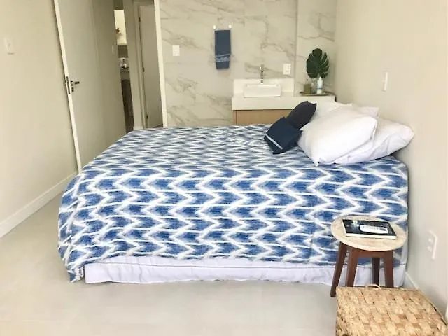 Quadra Mar No Melhor Pedaco De Balneario Balneario Camboriu Brazil