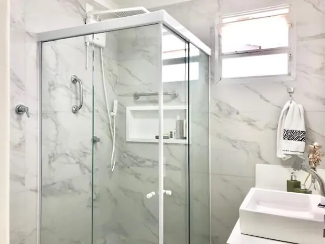 Quadra Mar No Melhor Pedaco De Balneario Balneario Camboriu Brazil